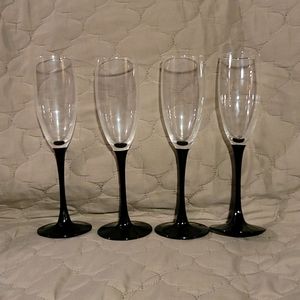 Vintage Champagne Flutes- Luminarc of France